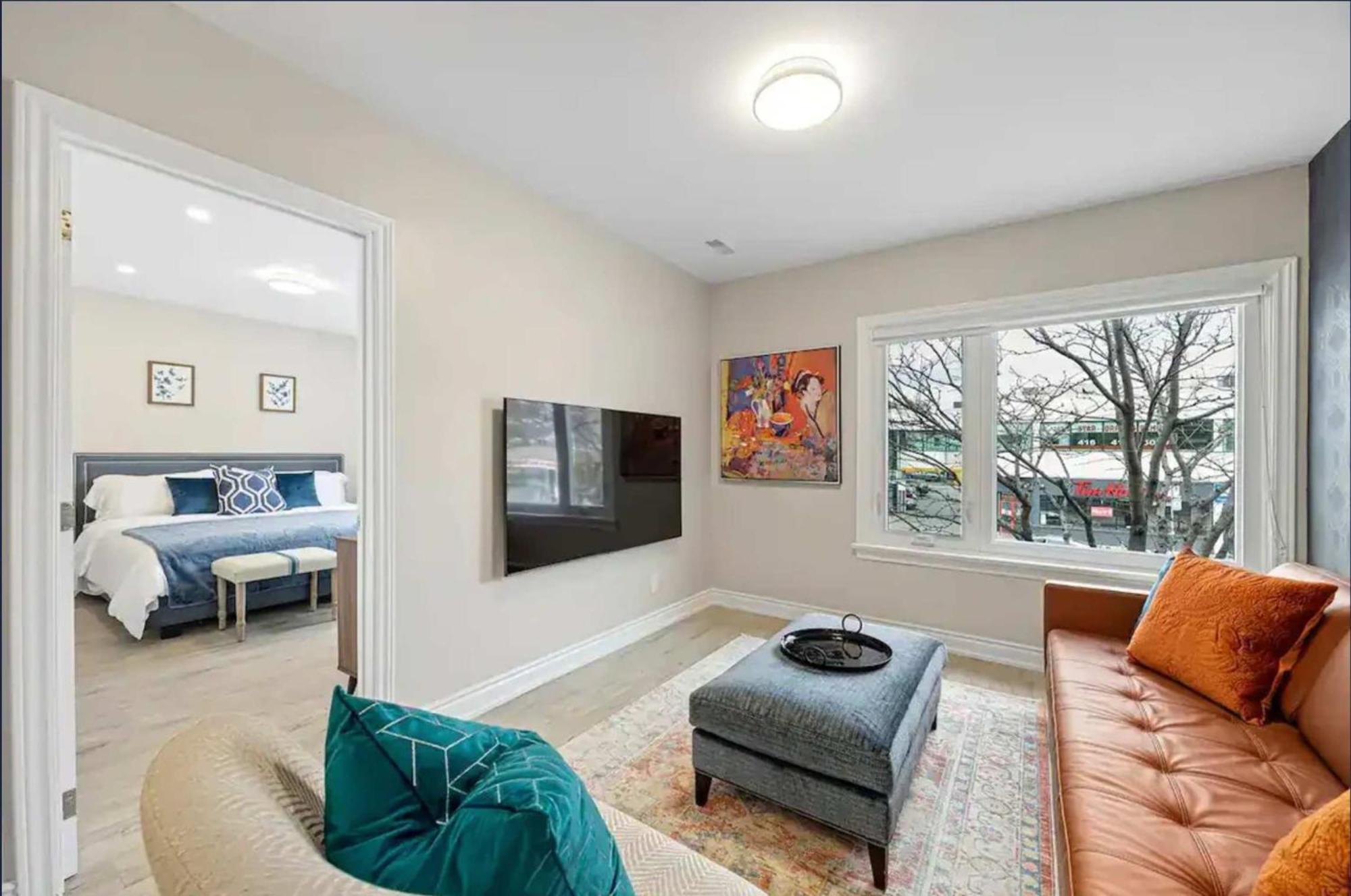 Casa St Clair - Suite -Style Suite W Lrg Patio Торонто Екстериор снимка